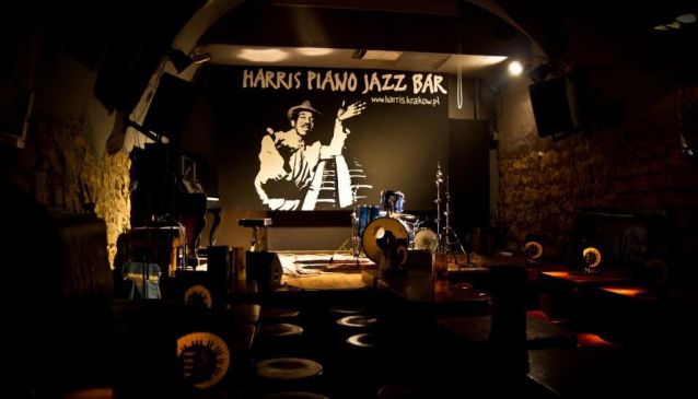 harris-piano-jazz-bar-119687.jpg